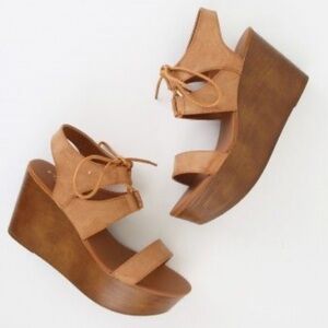 Rocket Dog Samora Harvest Tan Platform Wedge Sandals 90s Camel Brown